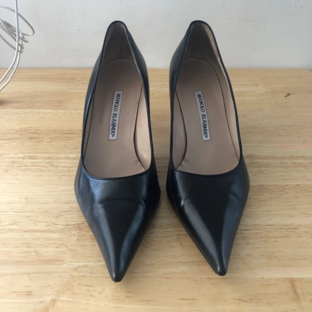 Manolo Blahnik Black Leather shoes size 39.5